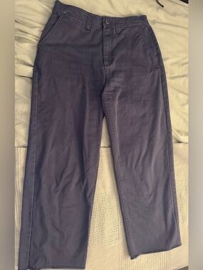 Volcom women’s Dark Navy wide leg Chino Pants.